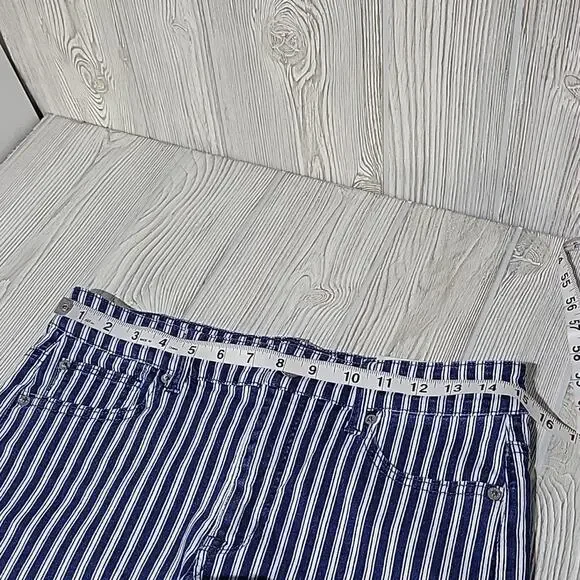 American Eagle High-Rise Shortie Striped Blue White Womens Size 8 NWT - Picture 7 of 10